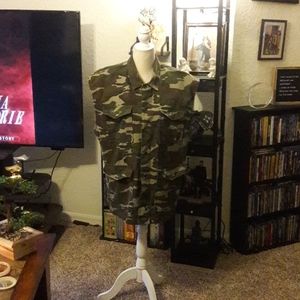 Men's Army vest